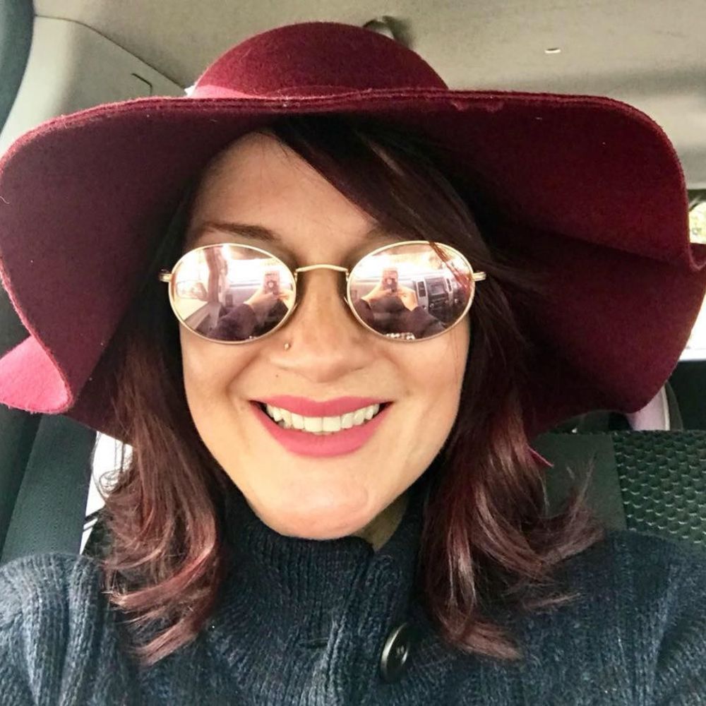 Meet your Posher, Brenda